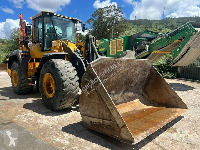 Nakladač Volvo L120H