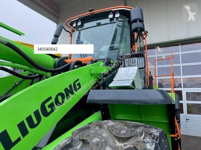 Фронтальный погрузчик LiuGong HE...