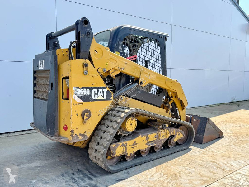 Nakladač Caterpillar 259D - Two-Speed Compact...