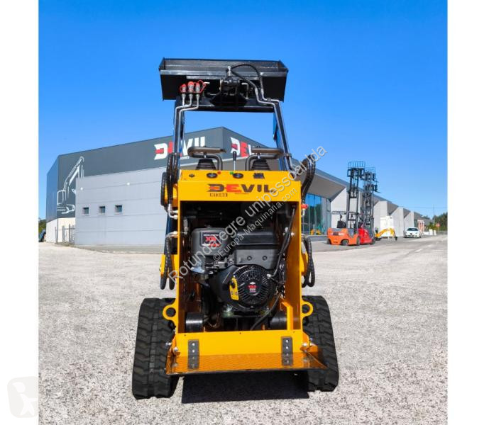 مُحمّلة Devil machines  Mini Pá Carregadora HT380
