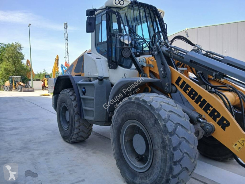 Nakladač Liebherr L 526