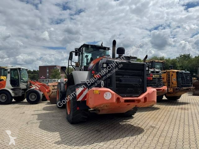 Nakladač Hitachi ZW  250-6