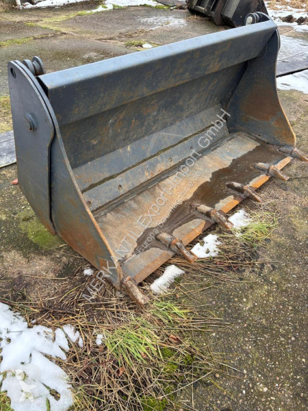Nakladač Komatsu  WA 80 M