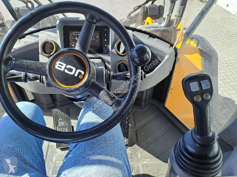 مُحمّلة JCB S S5