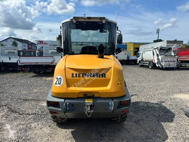 Nakladač Liebherr Compact Radlader 49.900 EUR