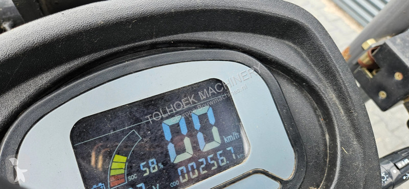 Nakladač  E 606 electrische shovel