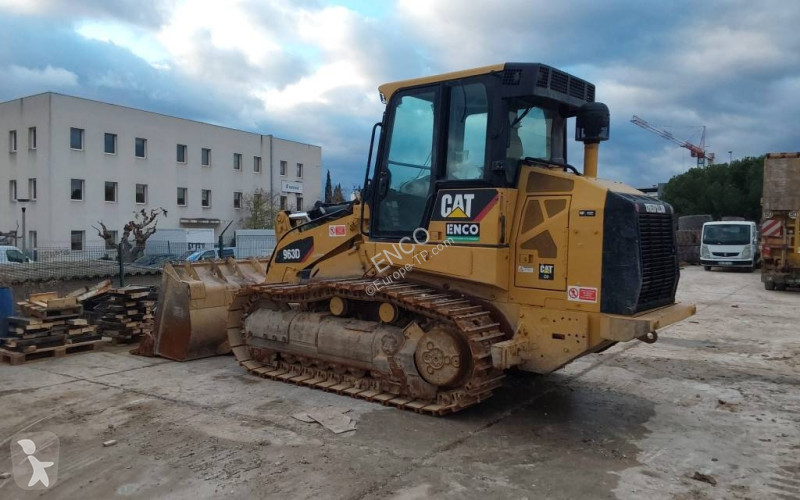 Pala Caterpillar waste