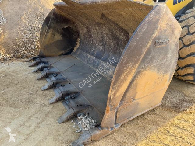 مُحمّلة Komatsu 8E0