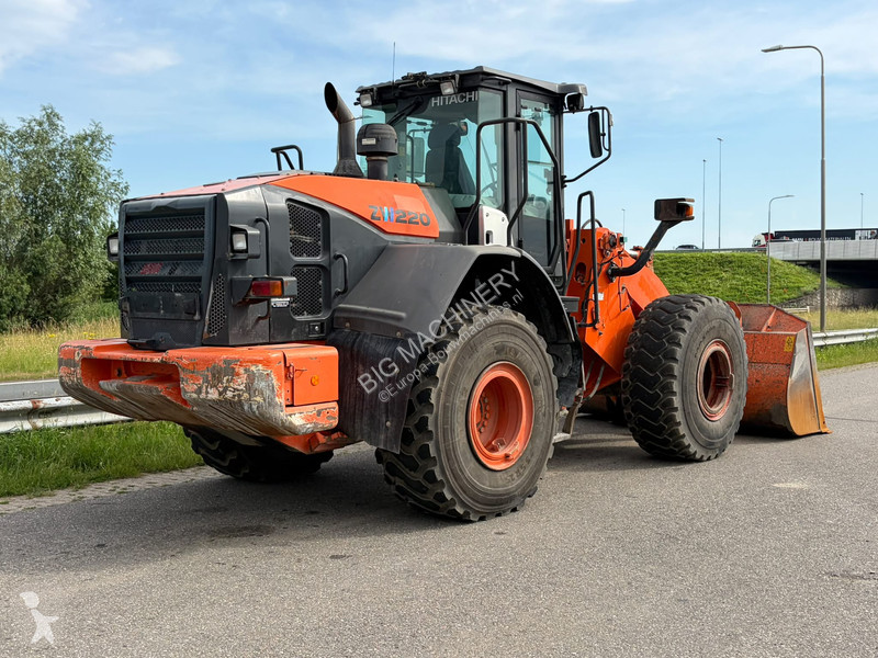 Nakladač Hitachi 5B