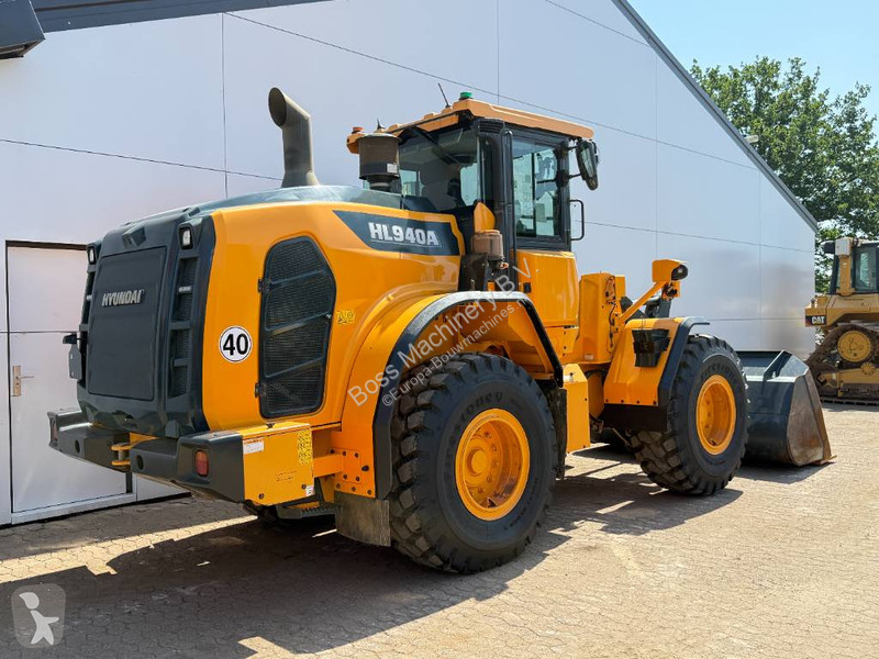 مُحمّلة Hyundai HL940A - Weight System /...