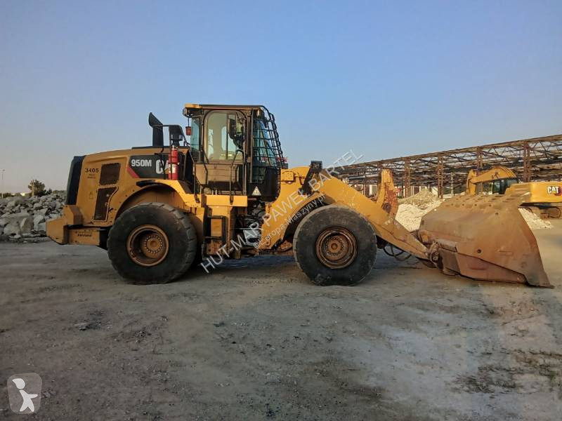 Nakladač Caterpillar 950M