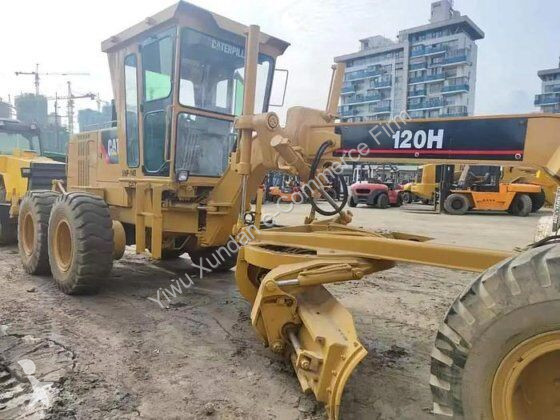 مُحمّلة Caterpillar 120H