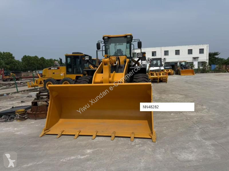 Nakladač SDLG 956L