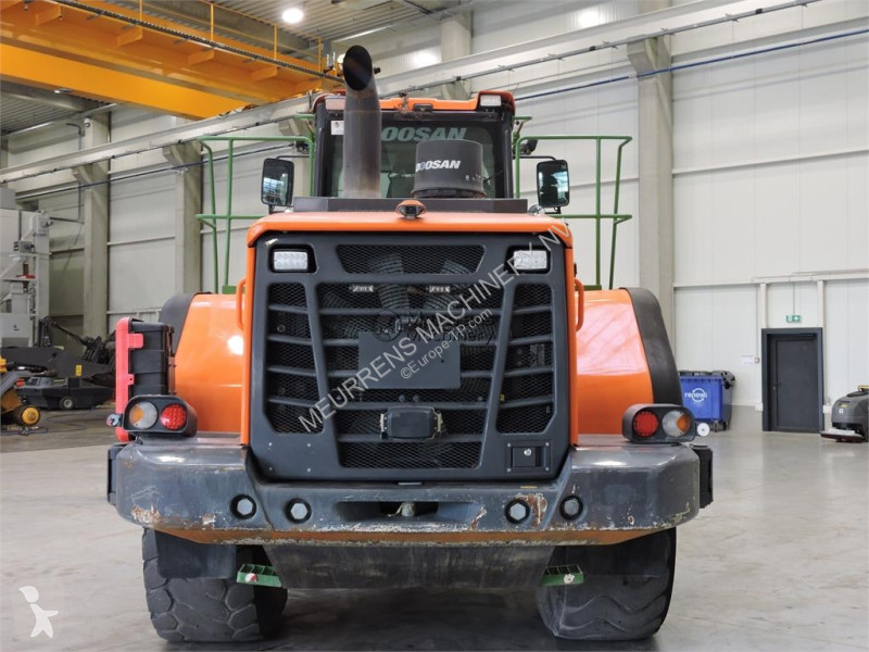 Фронтальный погрузчик Doosan