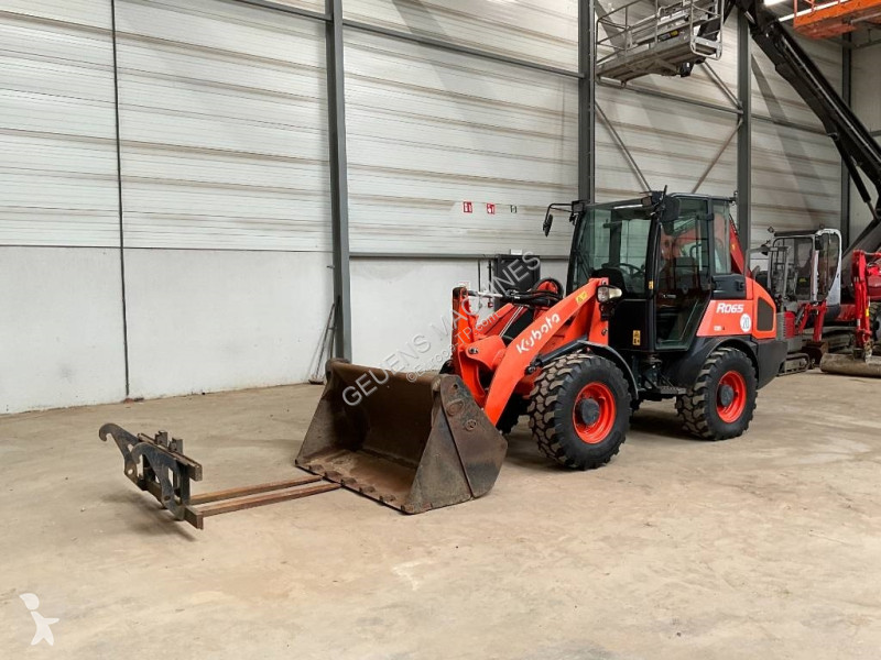 Læssemaskine Kubota R 065