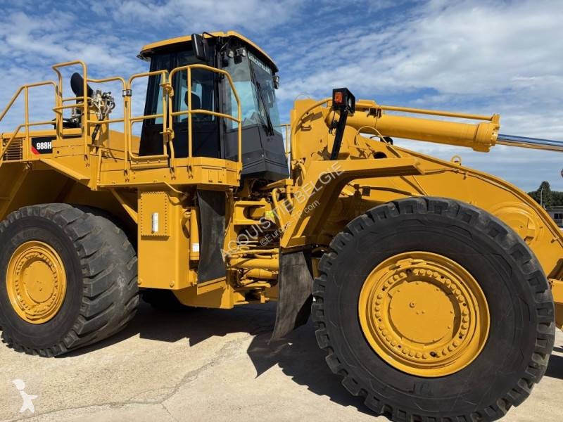 Nakladač Caterpillar 988H