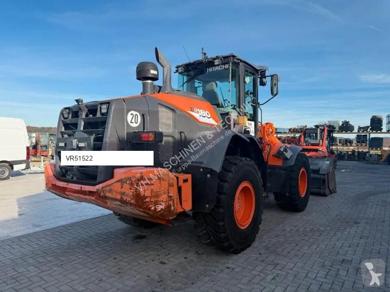 مُحمّلة Hitachi 1806