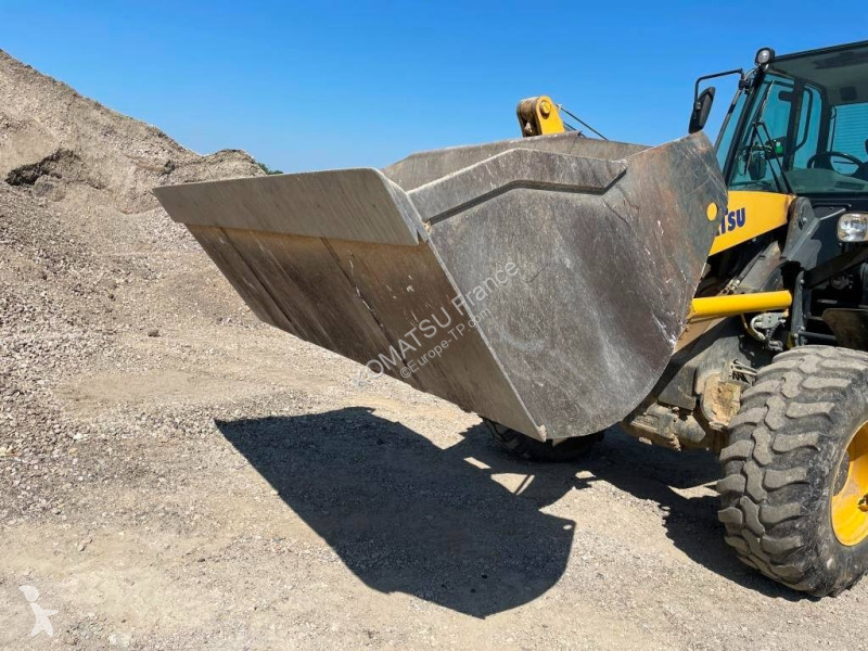 Læssemaskine Komatsu WA 100M-8E0