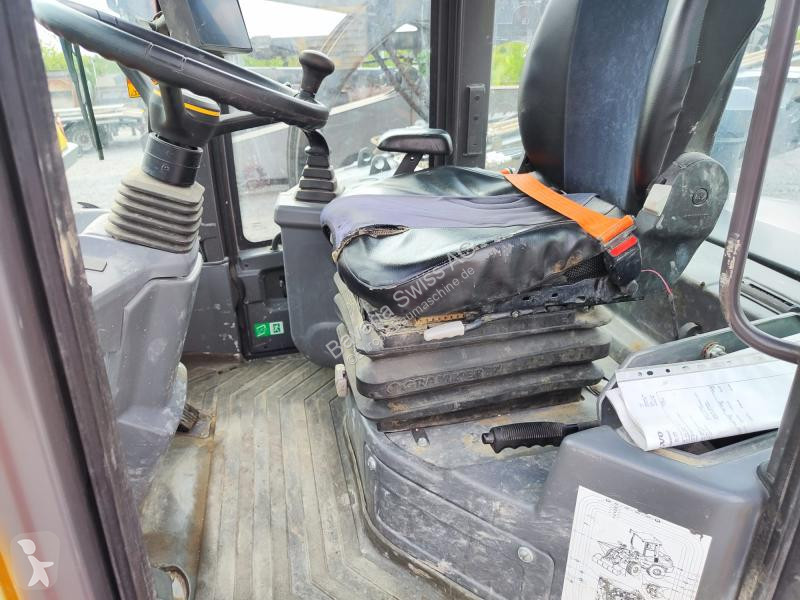 Nakladač Volvo H