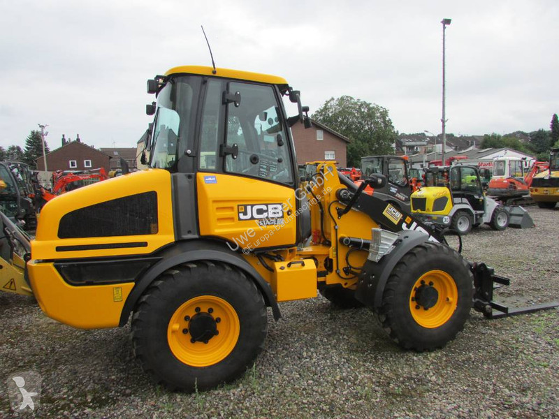 Nakladač JCB Radlader 44.000 EUR