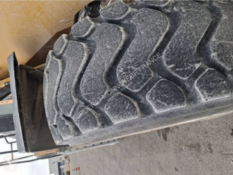مُحمّلة Caterpillar XE