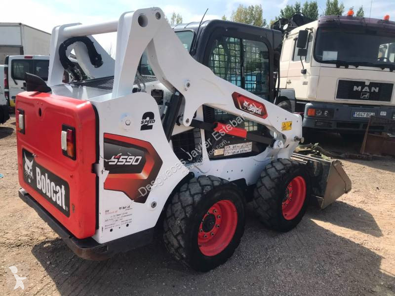 Pala cargadora Bobcat S590