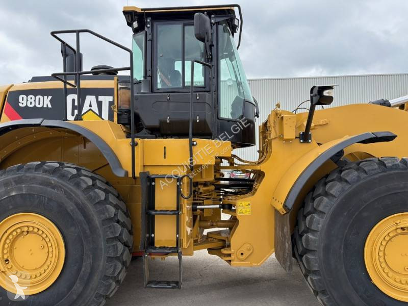 Nakladač Caterpillar 980K