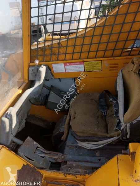 Nakladač JCB robot