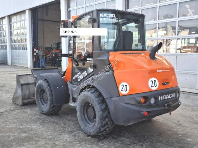 Nakladač Hitachi 6