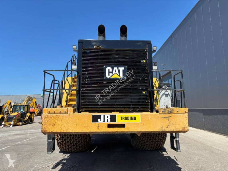 Nakladač Caterpillar (full service history...