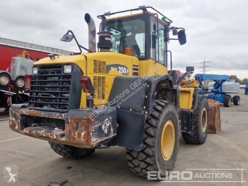 Incarcator Komatsu