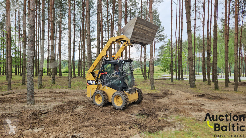 Фронтальный погрузчик Caterpillar D
