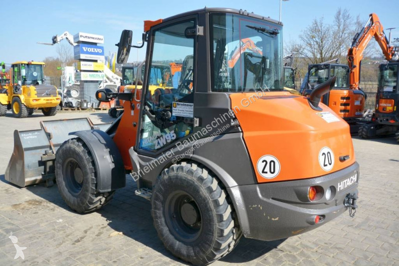 Incarcator Hitachi 956 C