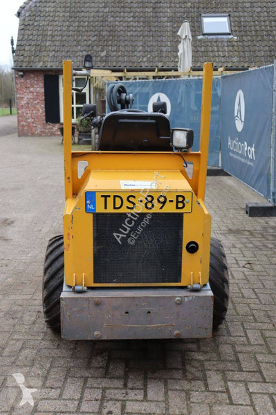 Chargeuse Giant D262SW
