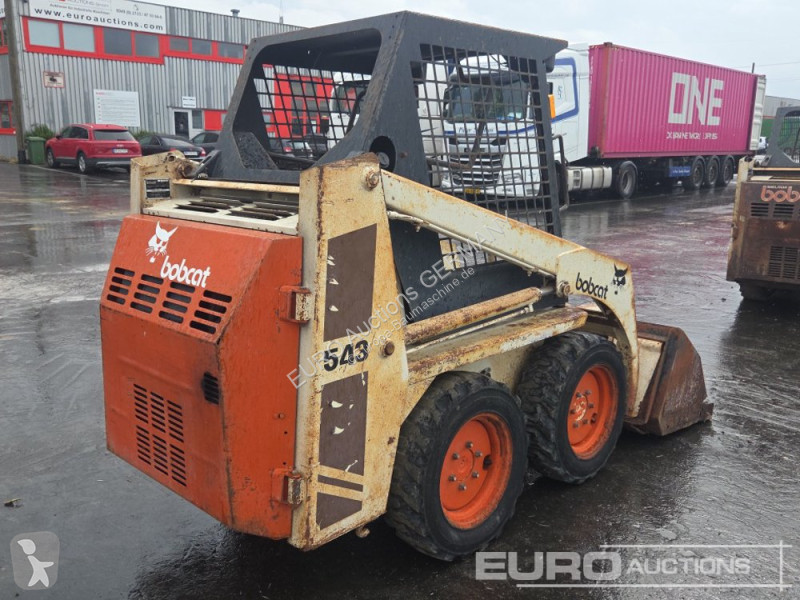 Shovel Bobcat 543