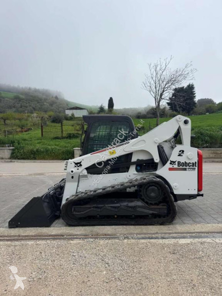 Навантажувач Bobcat