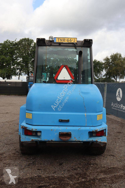 Pá carregadora Ahlmann AZ85T