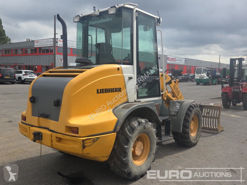 Навантажувач Liebherr L506