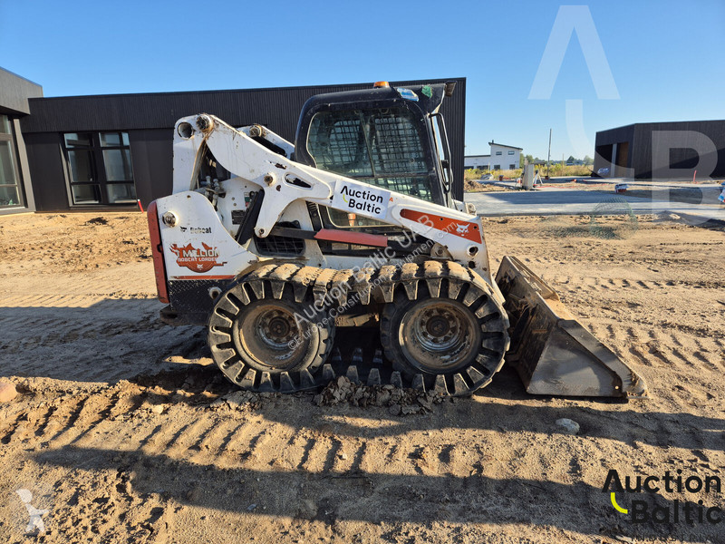 Навантажувач Bobcat
