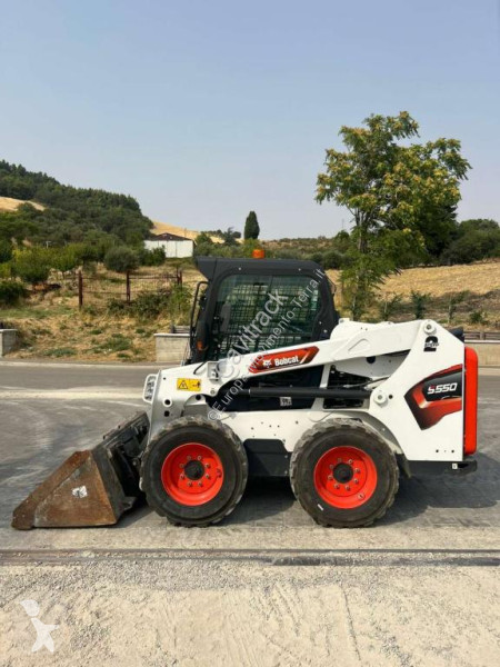 Навантажувач Bobcat