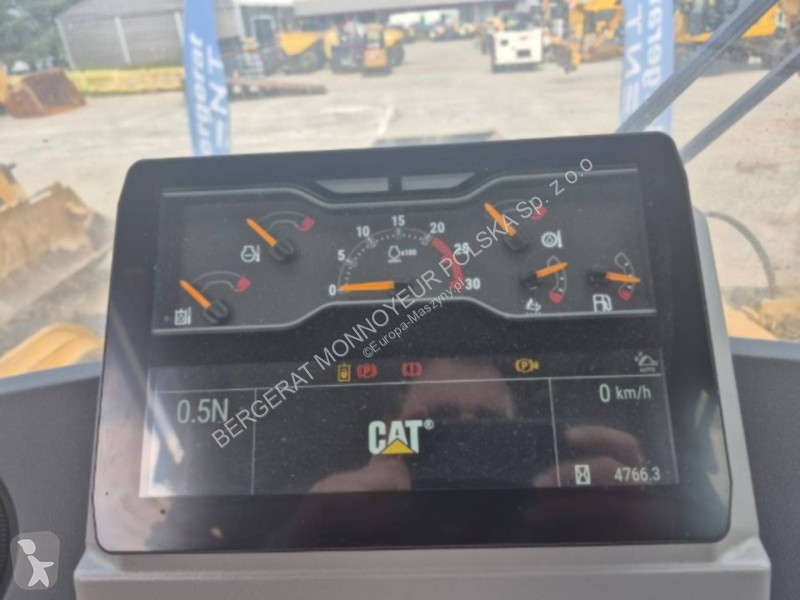 Pá carregadora Caterpillar 980-14XE