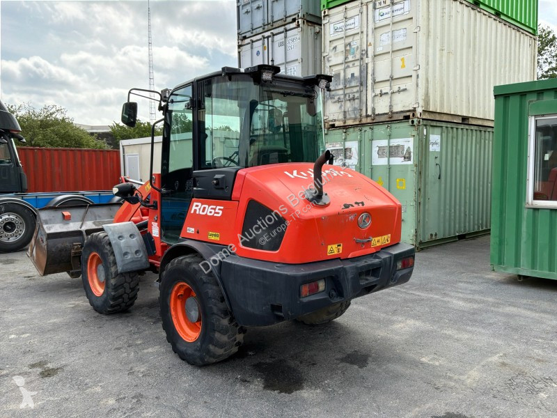 Chargeuse Kubota R065