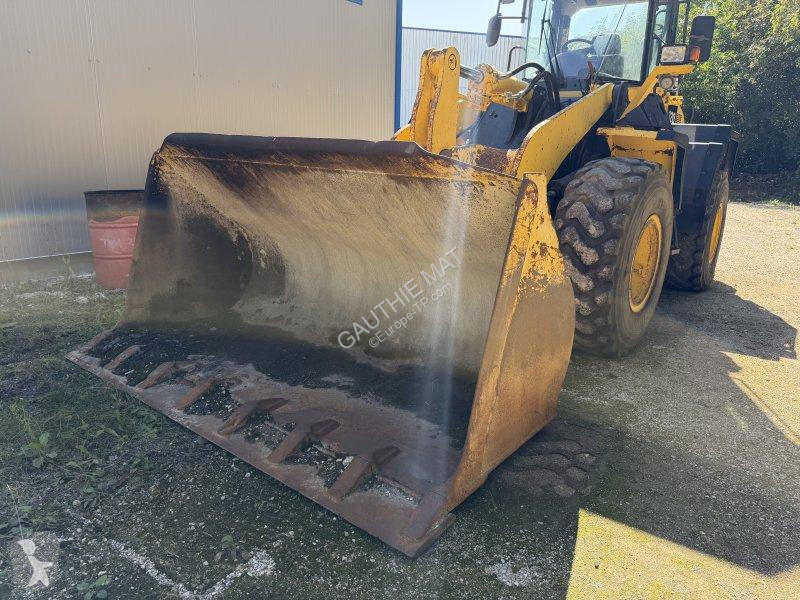 Lastare Komatsu
