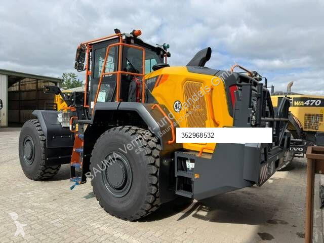 LiuGong 856 T loader