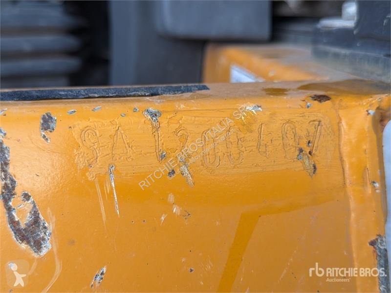 Pala cargadora  Kato- Imer AS 12 Skid Steer Loader