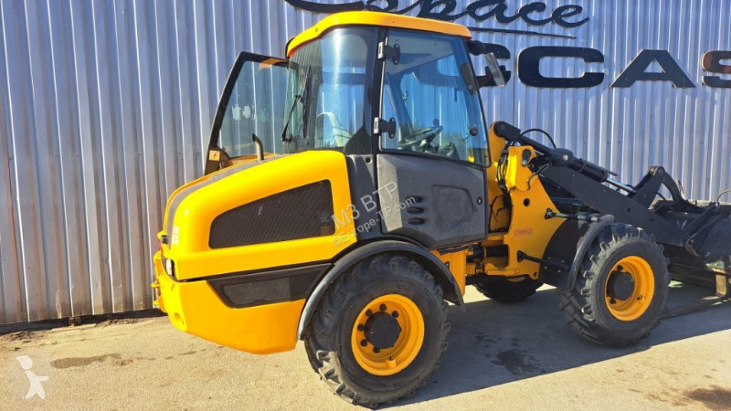 Lastare JCB T4i