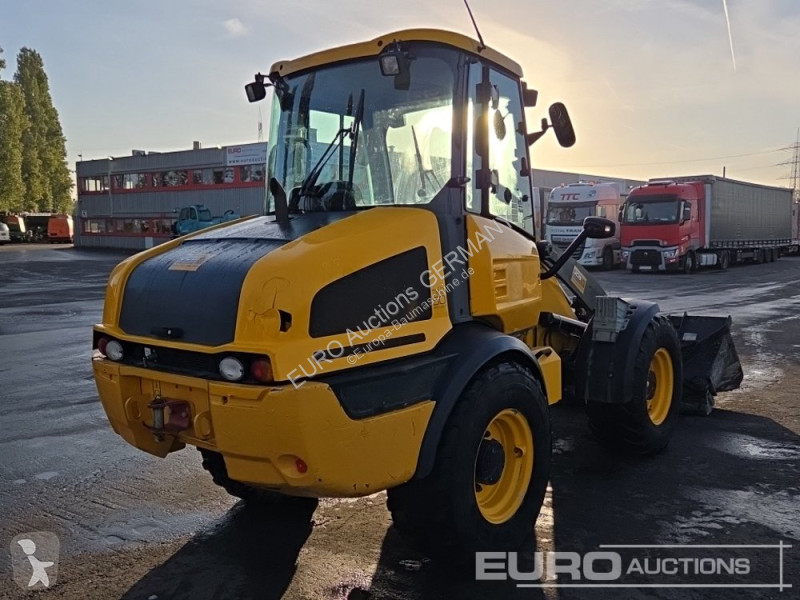 Incarcator JCB 409