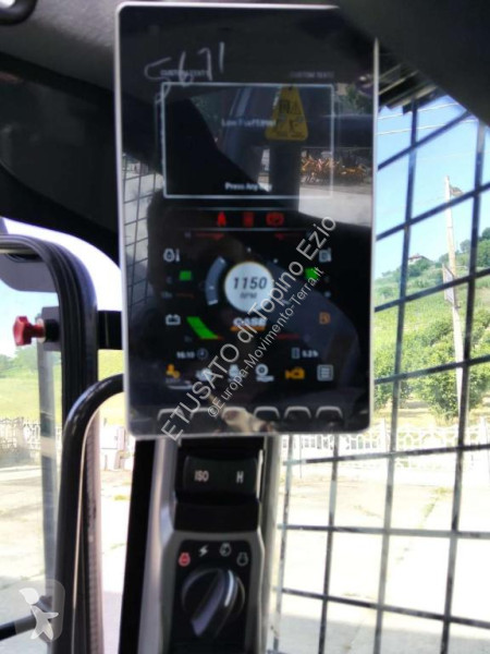 Chargeuse Case TVB 370