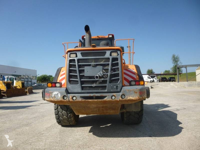 Pá carregadora Doosan DL 420-3