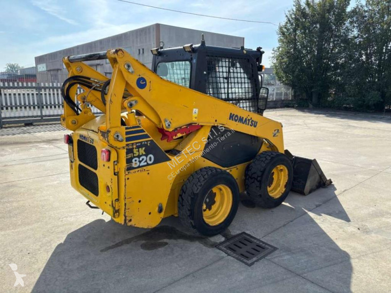 Chargeuse Komatsu SK 820-5E